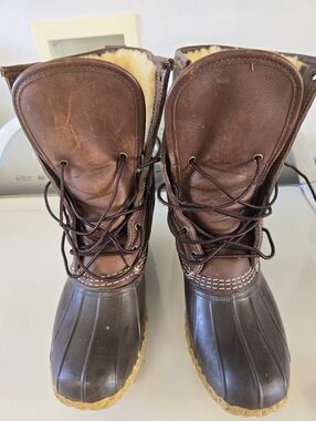 LL BEAN Brown Leather Shearling-Lined Duck Boots Womens Size 9